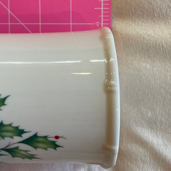 DONATING IF NOT PURCHASED BY 12.1.25 -- 9" Lenox Holiday Medium Vase - Picture 11 of 16